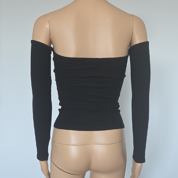 Reformation Black Off-Shoulder Buttoned Top XS - Picture 2 of 5